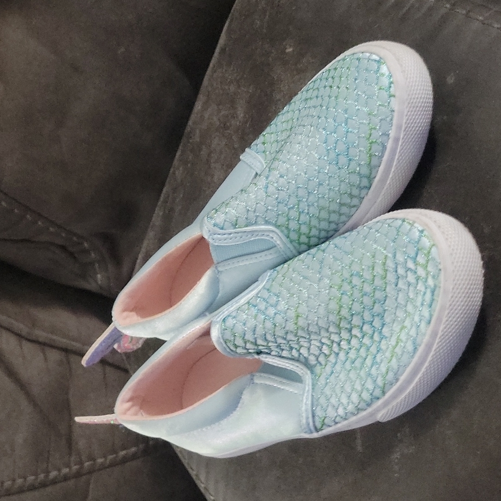 Size 12 little girls shimmering mermaid teal shoes.